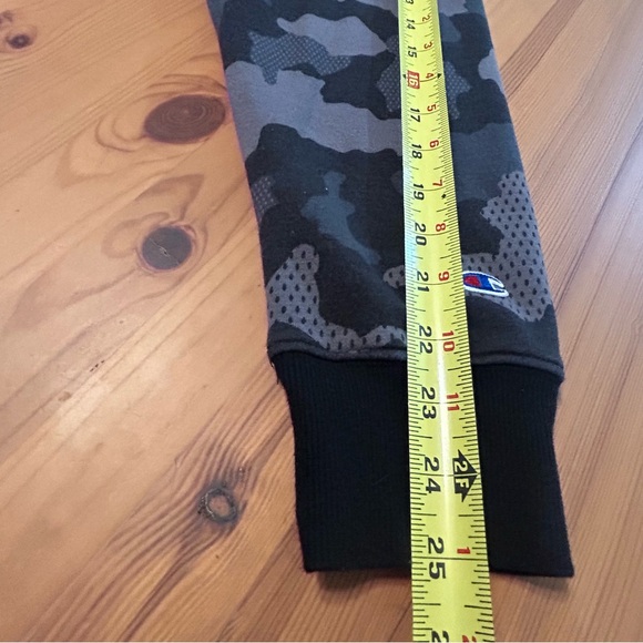 Champion Men’s Hoodie Fatigue Fall Athleisure Casual Streetwear Logo Pockets M - Picture 10 of 10